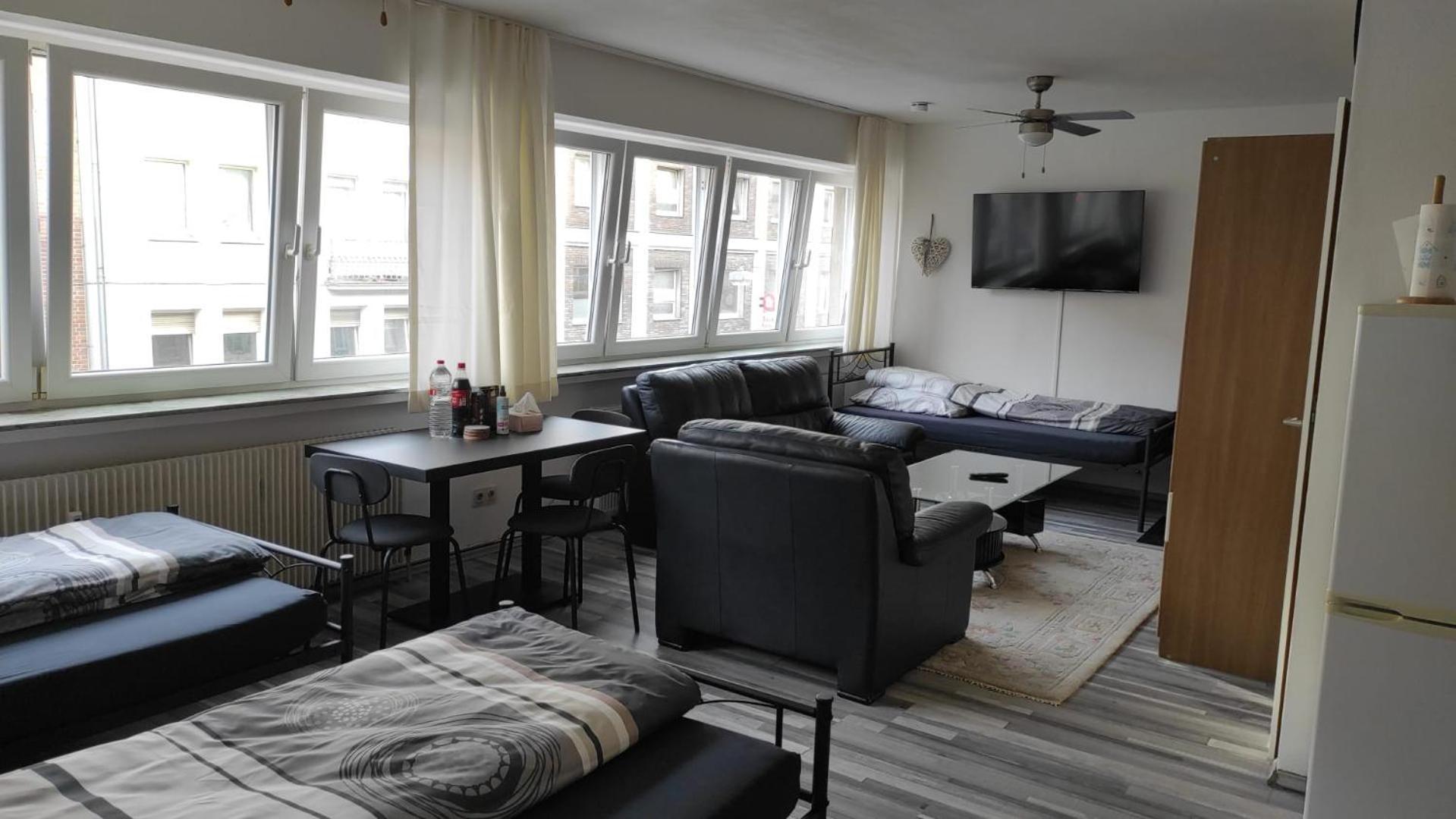 Ferienwohnung Im Zentrum Von Oberhausen Inklusive Wlan Exterior foto